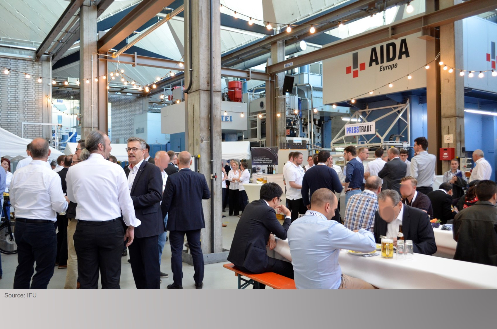 Abendveranstaltung am IFU